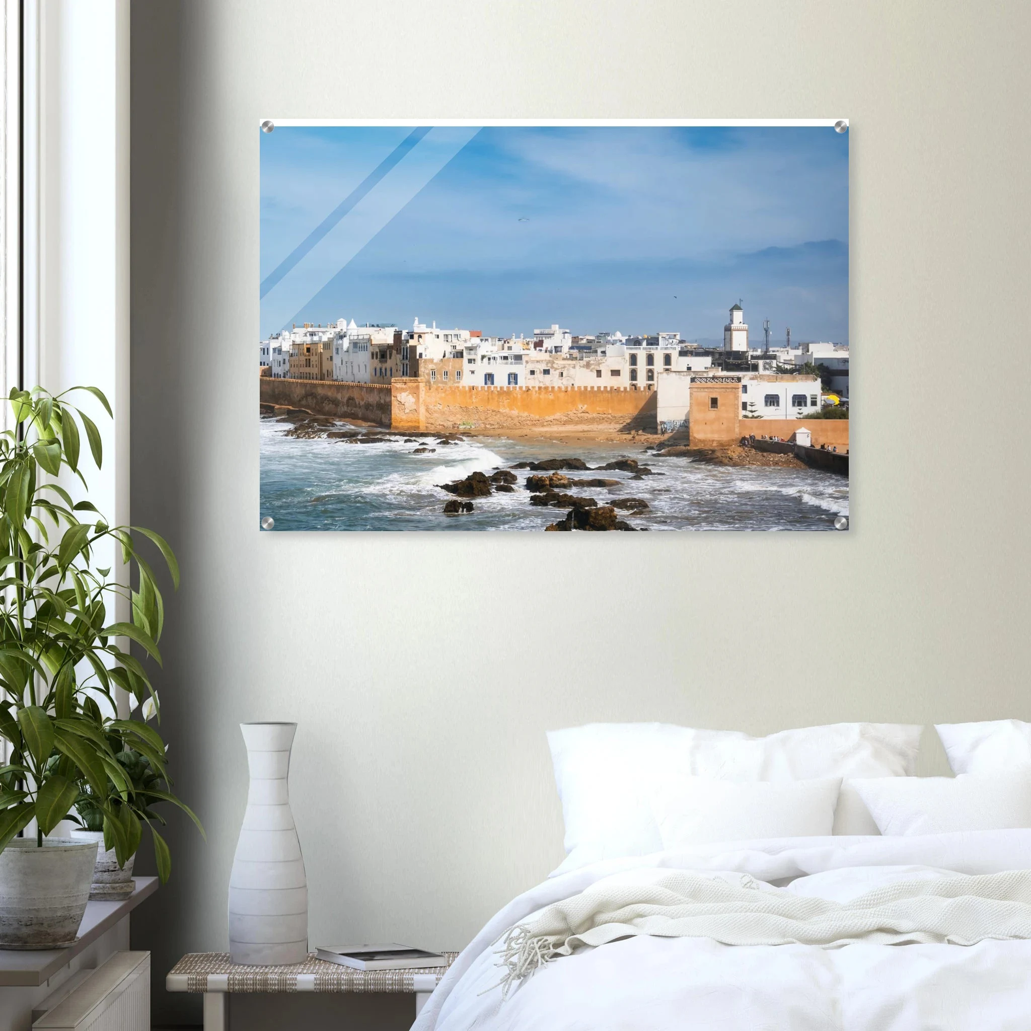 Essaouira, Marokko – Windumtoste Hafenstadt am Atlantik mit Medina-Kulisse und beständigen Wind- und Wellenbedingungen. Kunstdruck auf Acrylglas.
