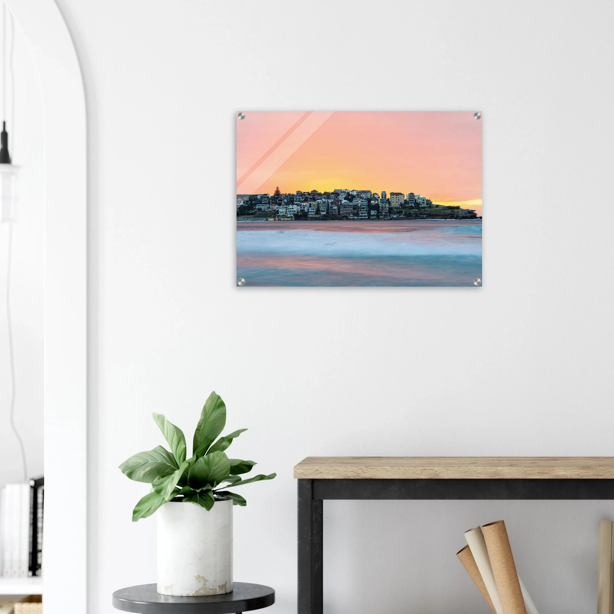 Bondi Beach, Australien – Ikonischer Stadtstrand im Osten Sydneys mit klassischem Beachbreak und Surfkultur-Geschichte. Kunstdruck auf Acrylglas.