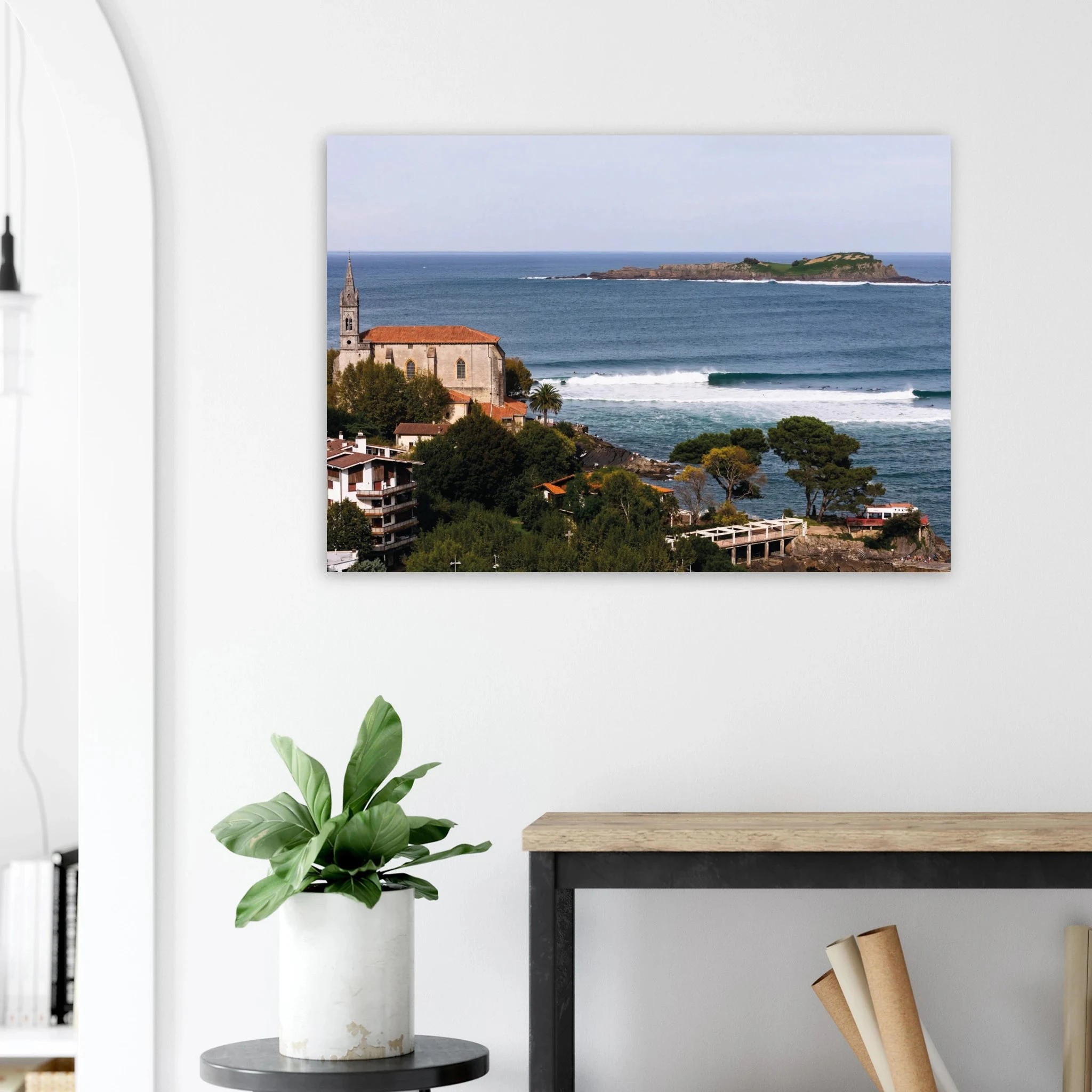 Mundaka, Spanien – Linke Flussmündungswelle im Baskenland, eine der längsten Barrels Europas. Kunstdruck auf Alu-Dibond.