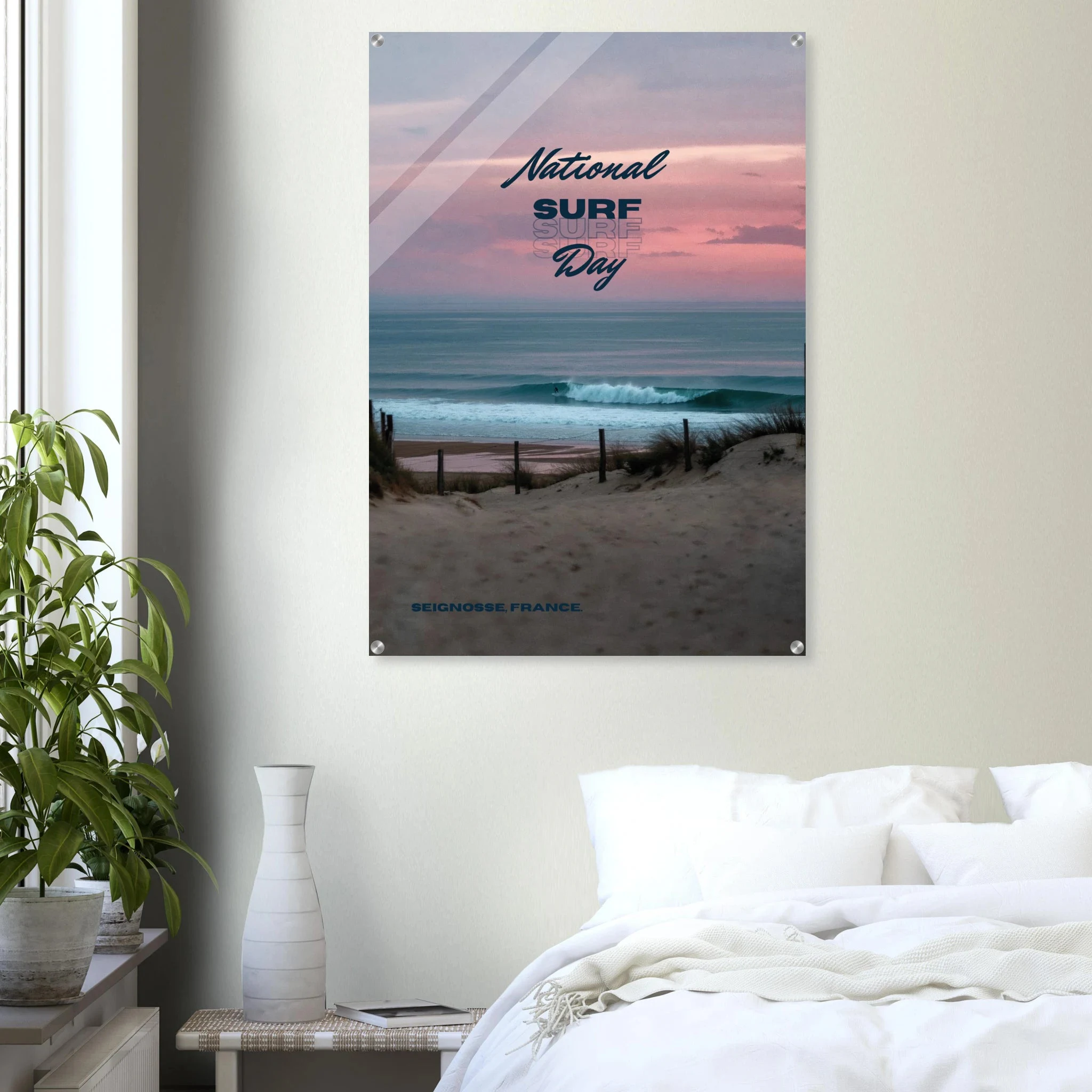 Seignosse, Frankreich – Dünenstrand in den Landes mit hohlen Beachbreaks und ausgeprägter Herbstsaison. Kunstdruck auf Acrylglas.