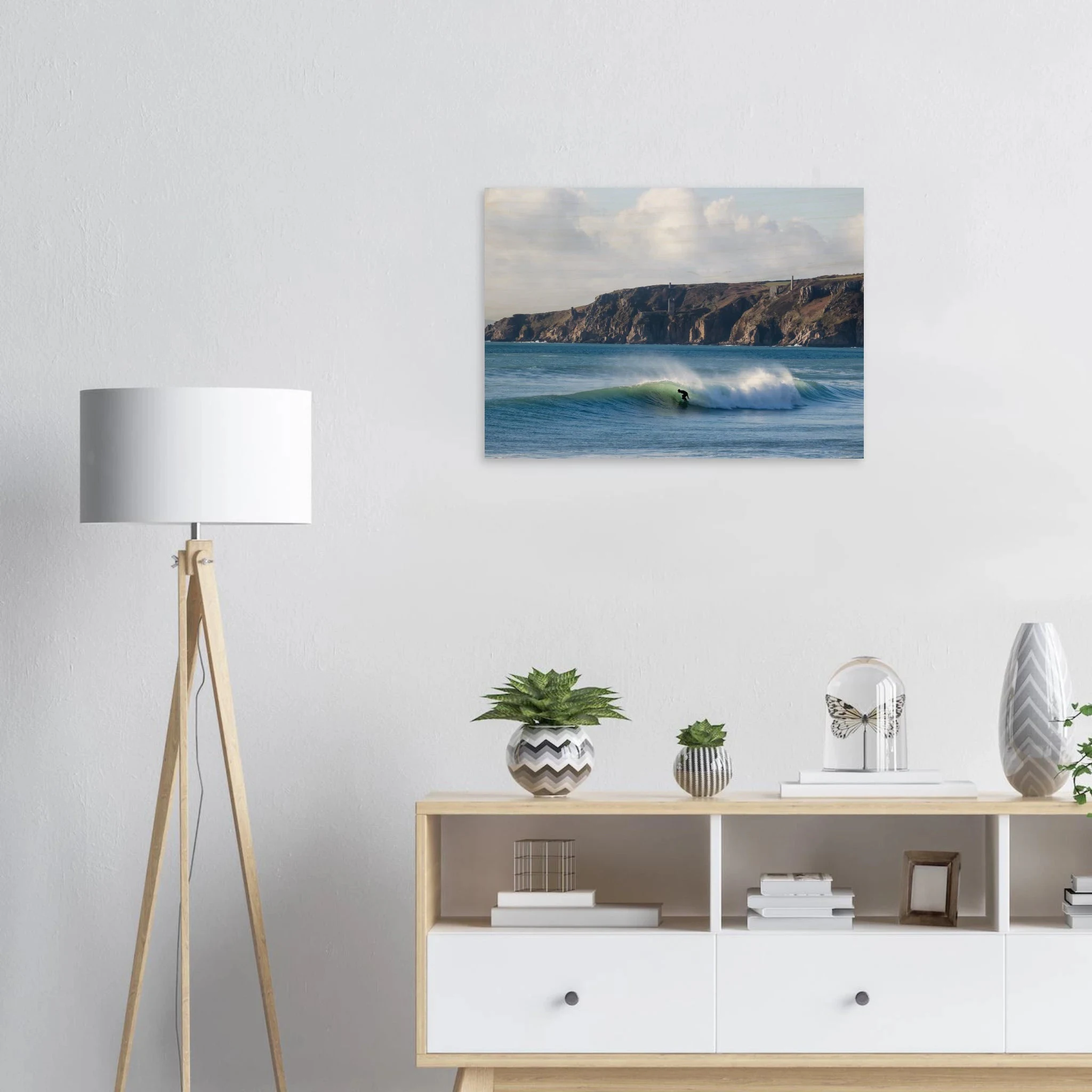 Newquay, England – Surfhauptstadt Cornwalls mit Fistral Beach und britischer Boardriders-Tradition. Kunstdruck auf Holz.