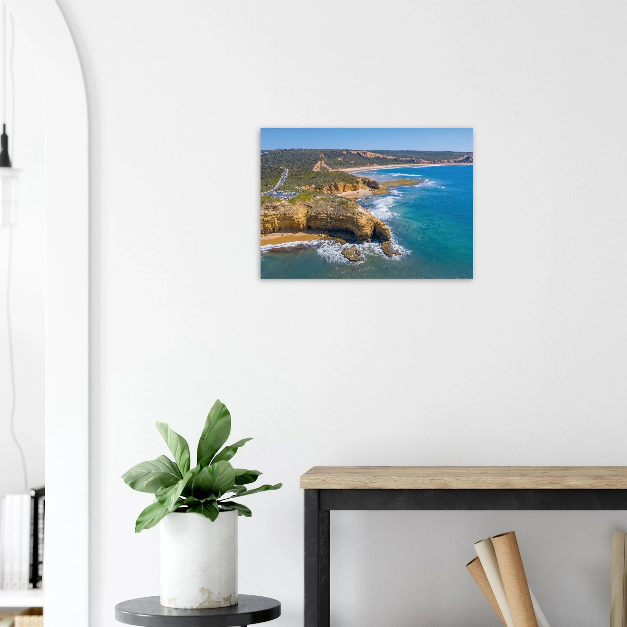 Torquay, Australien – Heimat der Bells Beach und Sitz der Surfmarken Rip Curl und Quiksilver in Victoria. Poster.