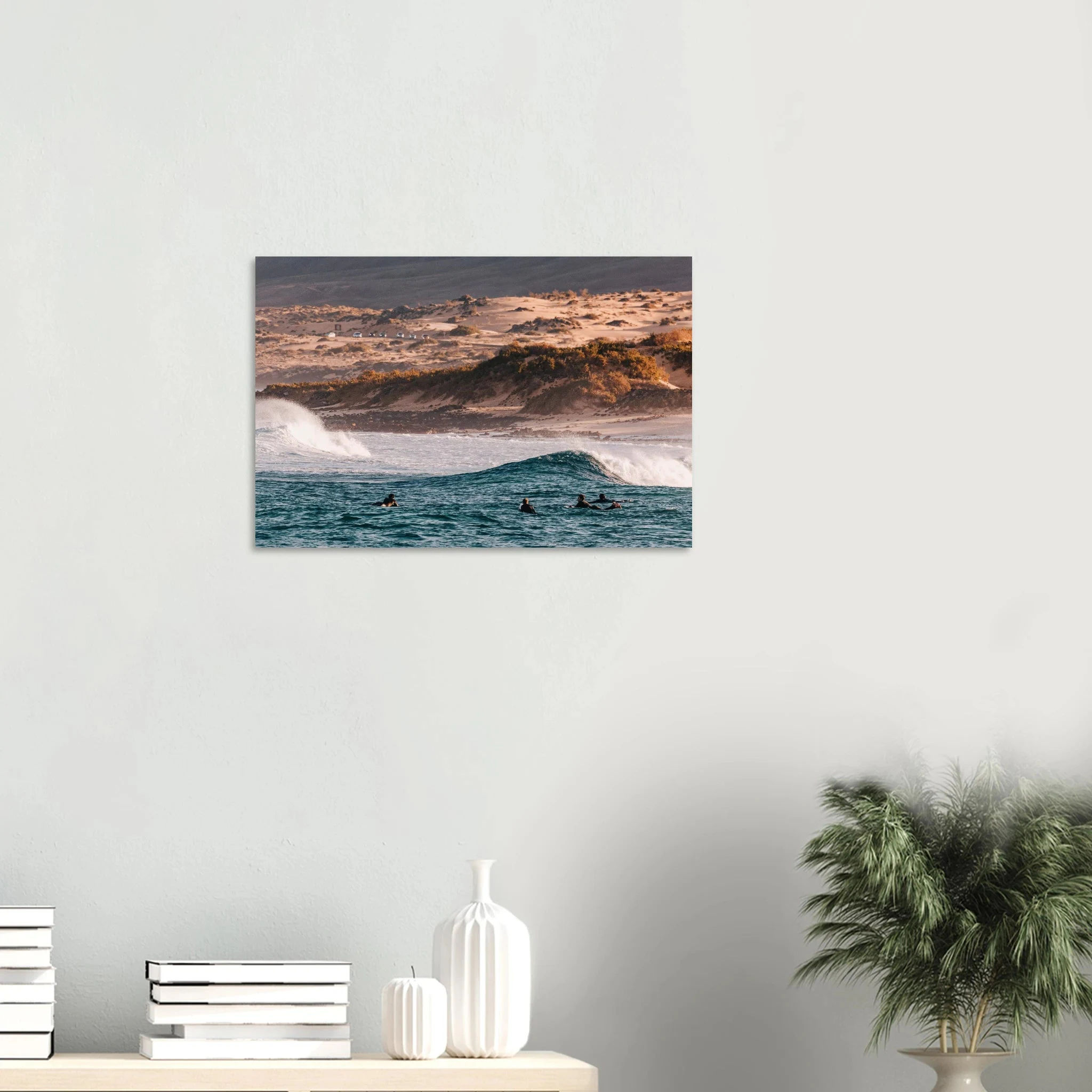Fuerteventura, Spanien – Kanareninsel mit Vulkangestein-Reefbreaks im Norden und ganzjährig konstantem Atlantik-Swell. Kunstdruck auf Alu-Dibond.