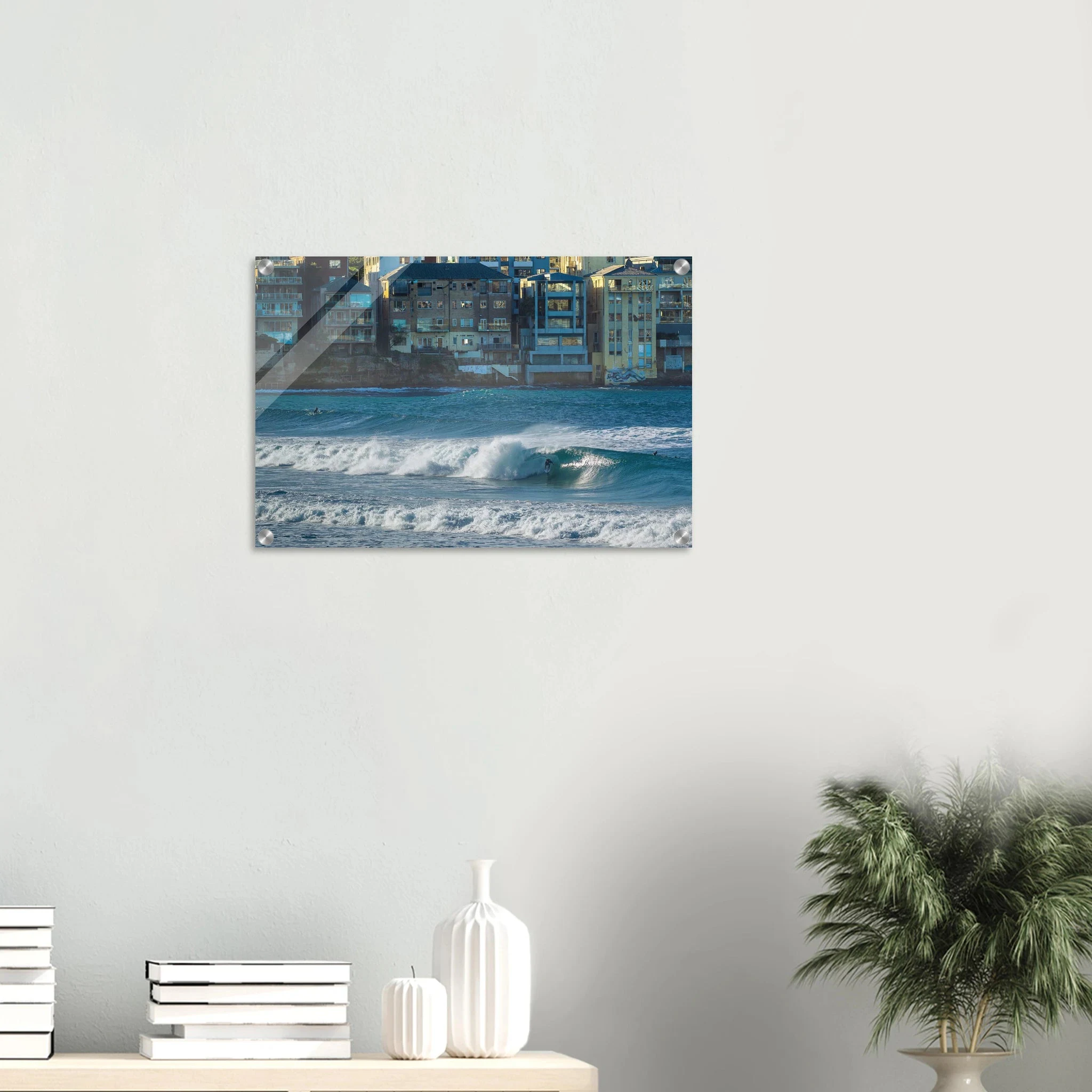 Bondi Beach, Australien – Ikonischer Stadtstrand im Osten Sydneys mit klassischem Beachbreak und Surfkultur-Geschichte. Kunstdruck auf Acrylglas.