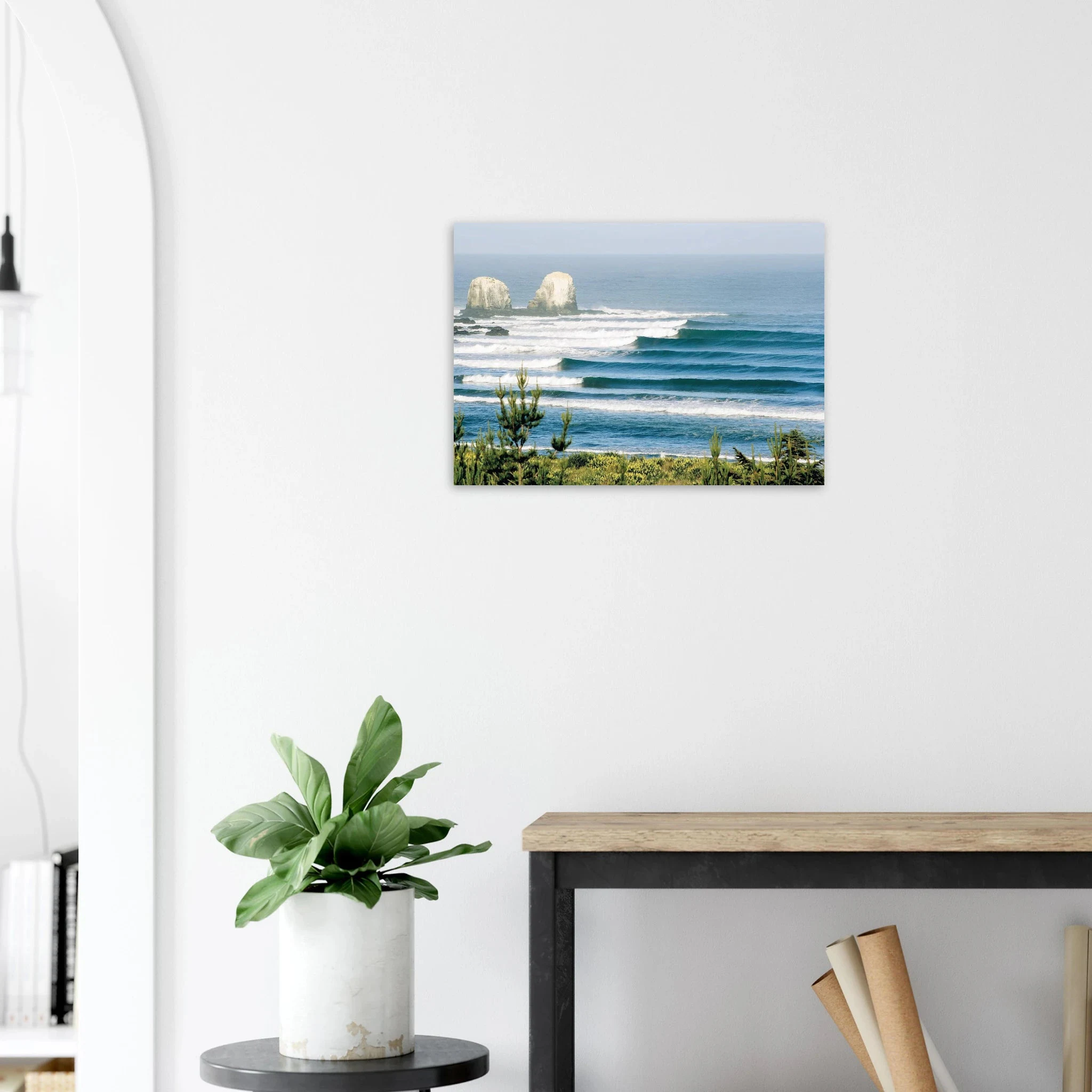 Punta de Lobos, Chile – Linker Pointbreak bei Pichilemu mit charakteristischen Felsnadeln Los Morros. Kunstdruck auf mattem Premiumpapier.