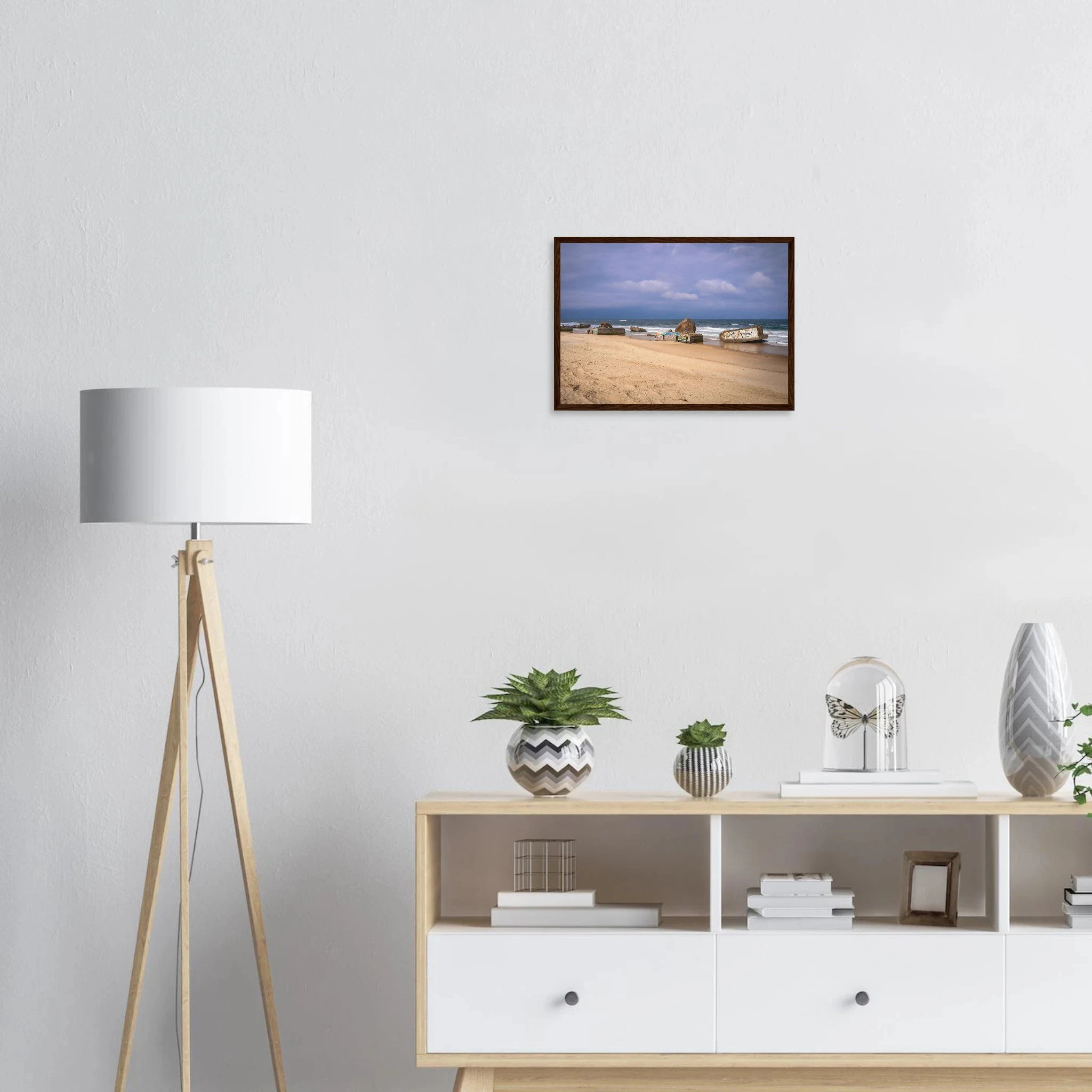 Capbreton, Frankreich – Hafenstadt an der französischen Atlantikküste mit Gouf-Canyon vor der Küste und kräftigen Beachbreaks. Poster im Holzrahmen.