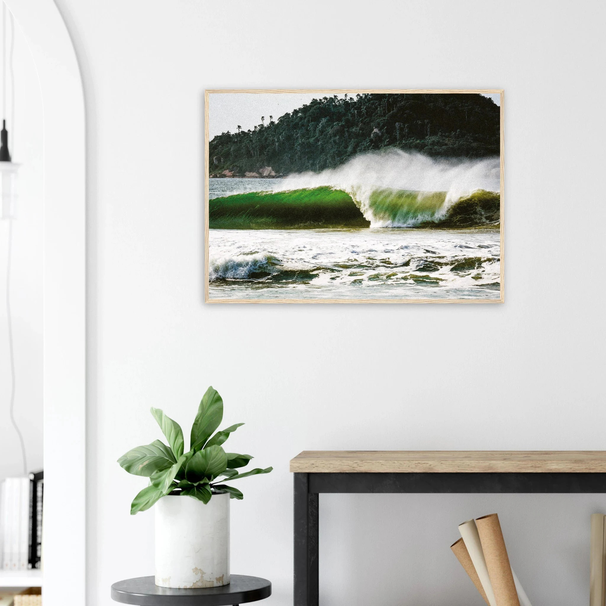 Florianópolis, Brasilien – Insel in Santa Catarina mit über 40 Stränden und Heimspot brasilianischer Pro-Surfer. Poster im Holzrahmen.