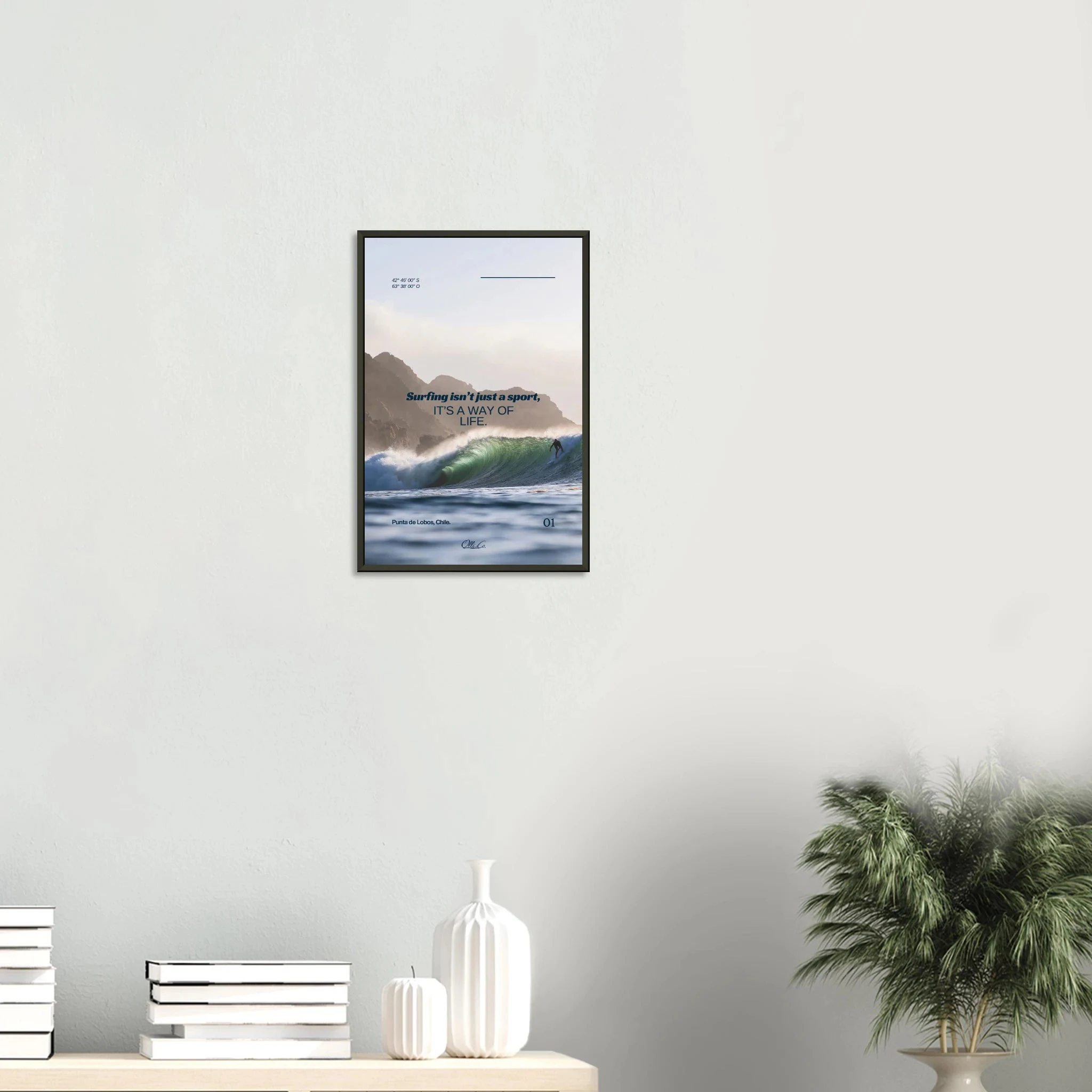 Punta de Lobos, Chile – Linker Pointbreak bei Pichilemu mit charakteristischen Felsnadeln Los Morros. Poster im Metallrahmen.
