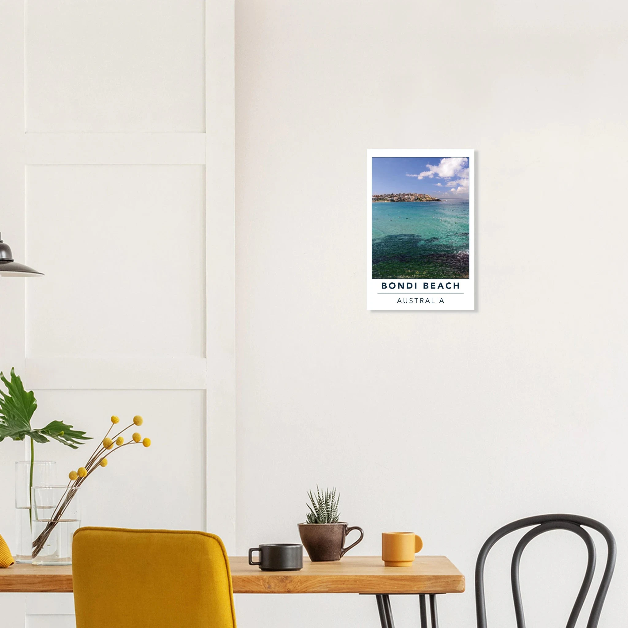 Bondi Beach, Australien – Ikonischer Stadtstrand im Osten Sydneys mit klassischem Beachbreak und Surfkultur-Geschichte. Kunstdruck auf Alu-Dibond.