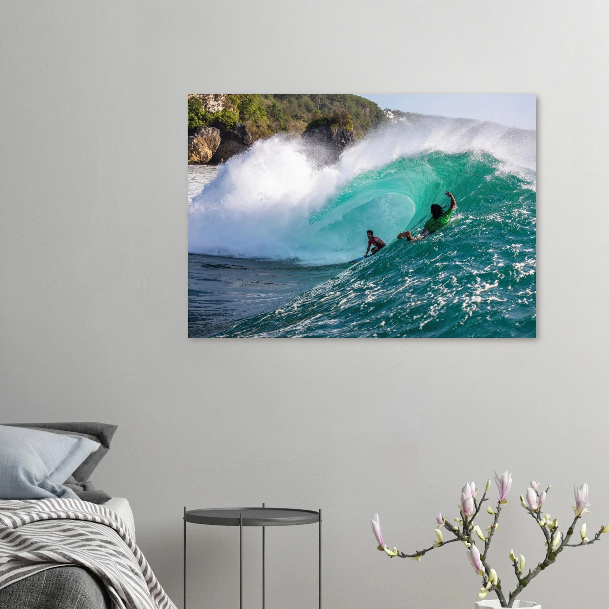 Padang Padang, Bali (Indonesien) – Linker Reefbreak auf der Bukit-Halbinsel, bekannt als balinesisches Pipeline-Pendant. Poster.