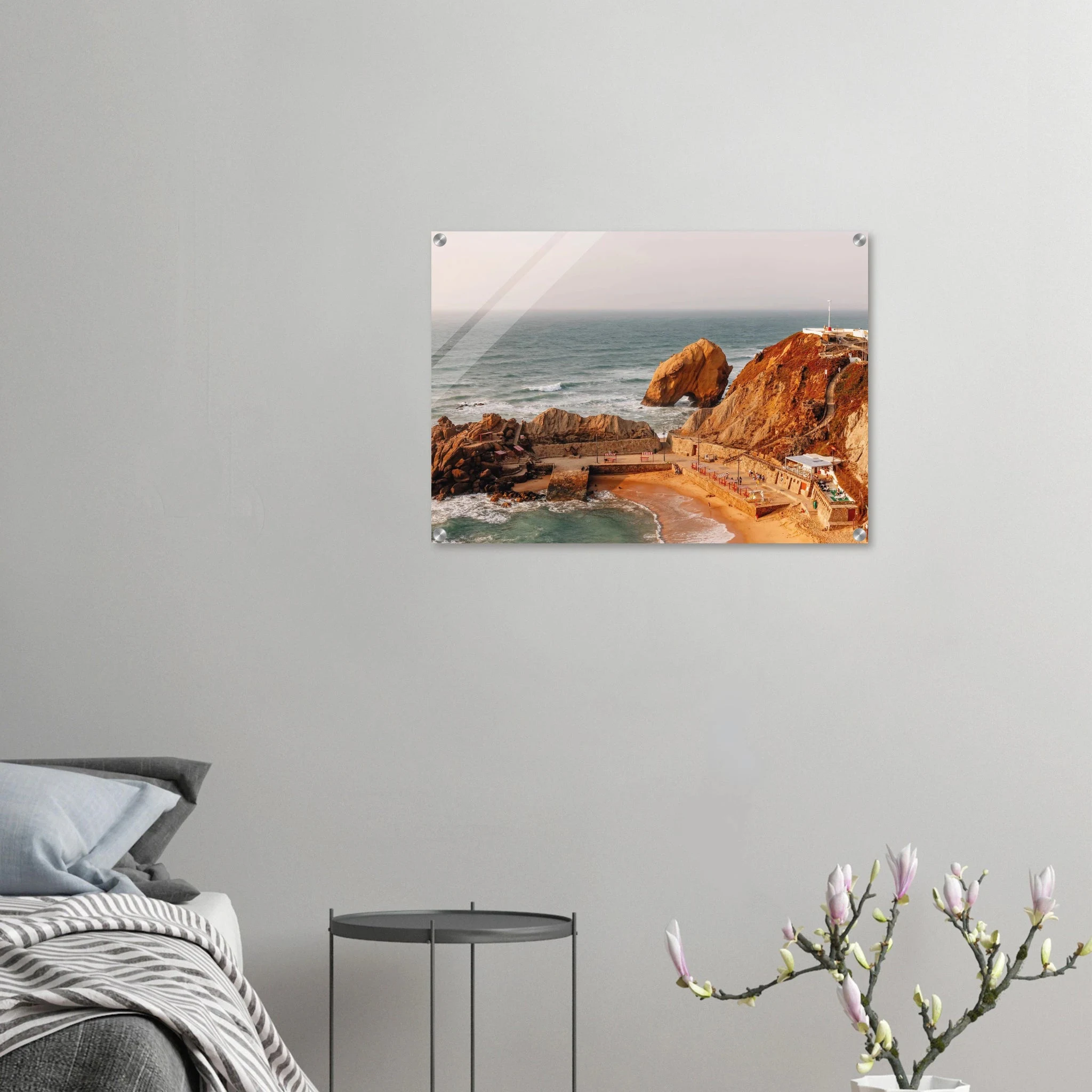 Santa Cruz, Spanien – Kanarische Hauptstadt Teneriffas mit Reefbreaks an der Nordküste wie El Confital. Kunstdruck auf Acrylglas.