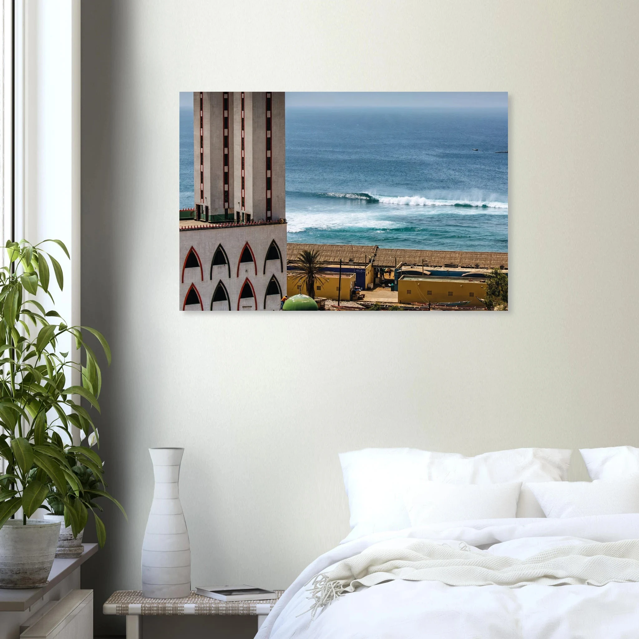 Saly, Senegal – Westafrikanische Küstenstadt an der Petite Côte mit Riffwellen und warmem Atlantik. Kunstdruck auf Alu-Dibond.