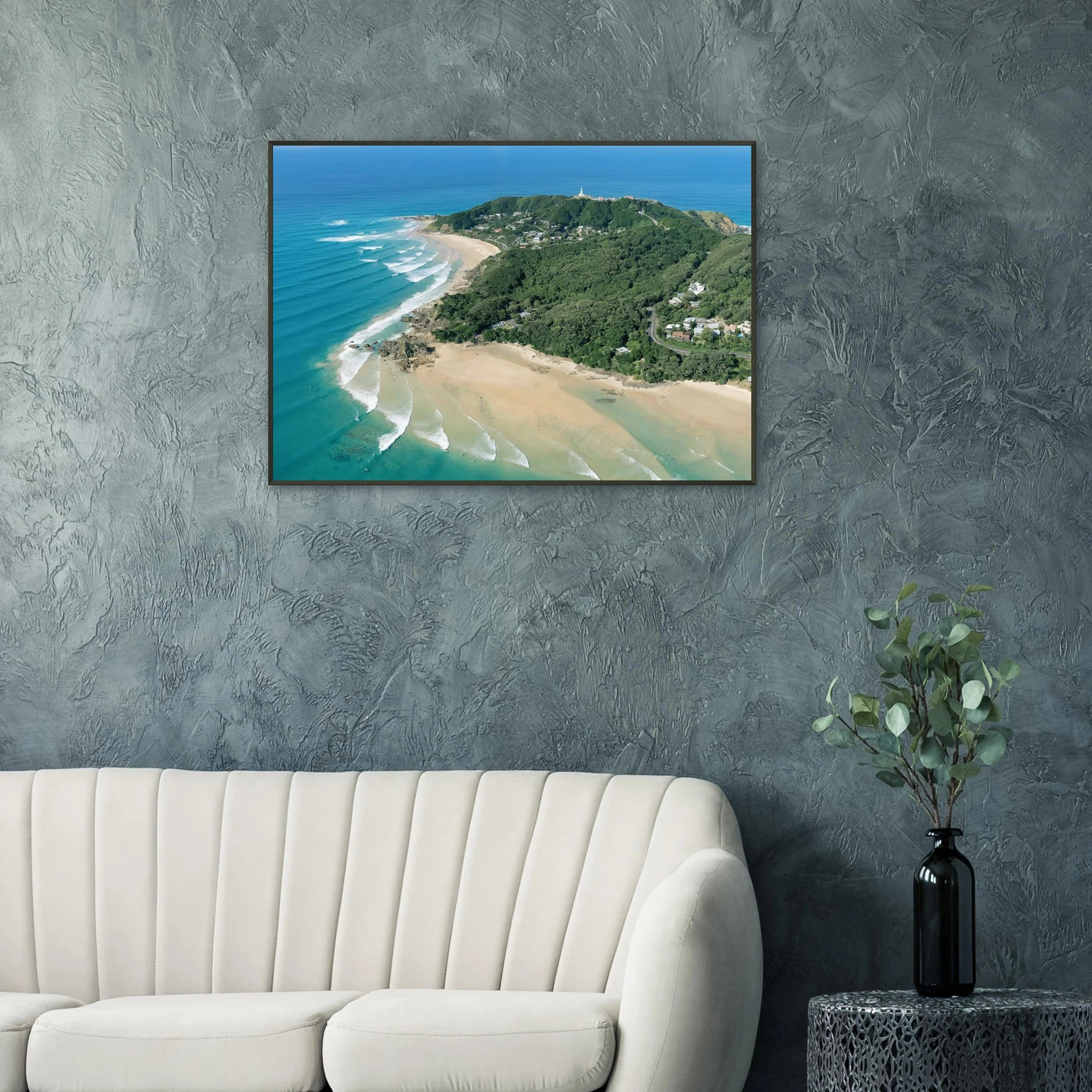 Byron Bay, Australien – Östlichster Punkt Australiens mit langen Pointbreaks und entspanntem Longboard-Flair. Poster im Metallrahmen.