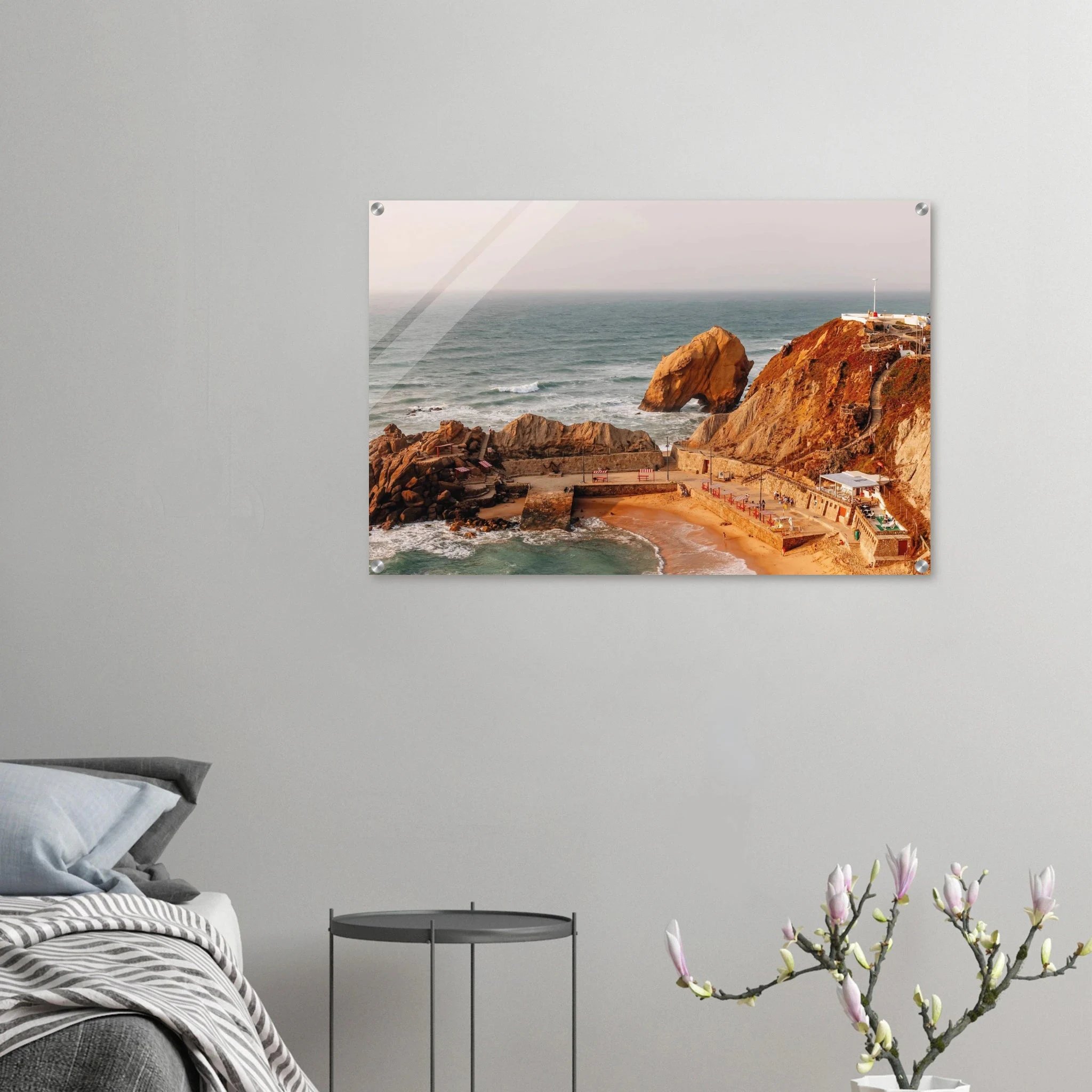 Santa Cruz, Spanien – Kanarische Hauptstadt Teneriffas mit Reefbreaks an der Nordküste wie El Confital. Kunstdruck auf Acrylglas.