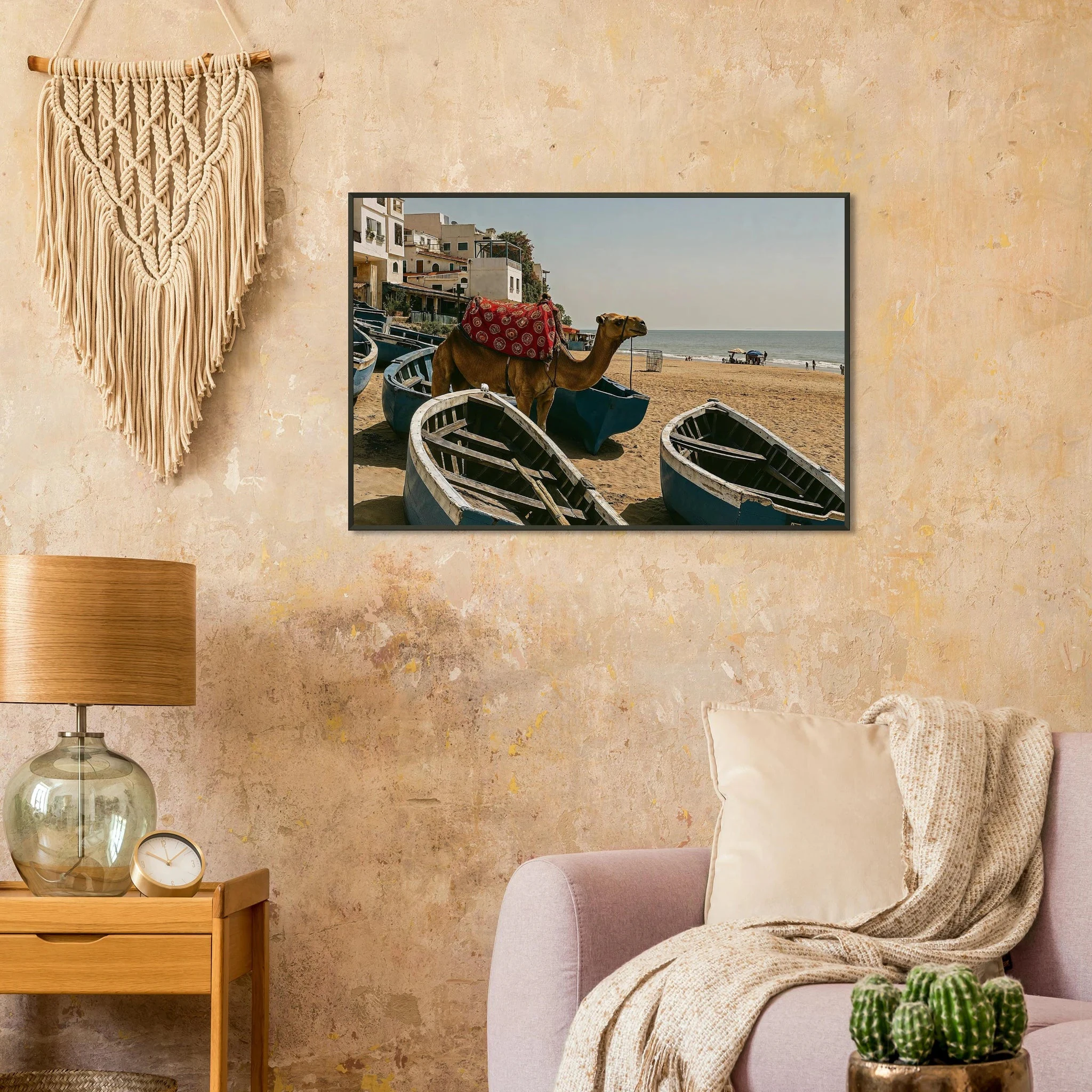 Taghazout, Marokko – Marokkanisches Surferdorf nördlich von Agadir mit Pointbreaks wie Anchor Point und Killer Point. Poster im Metallrahmen.