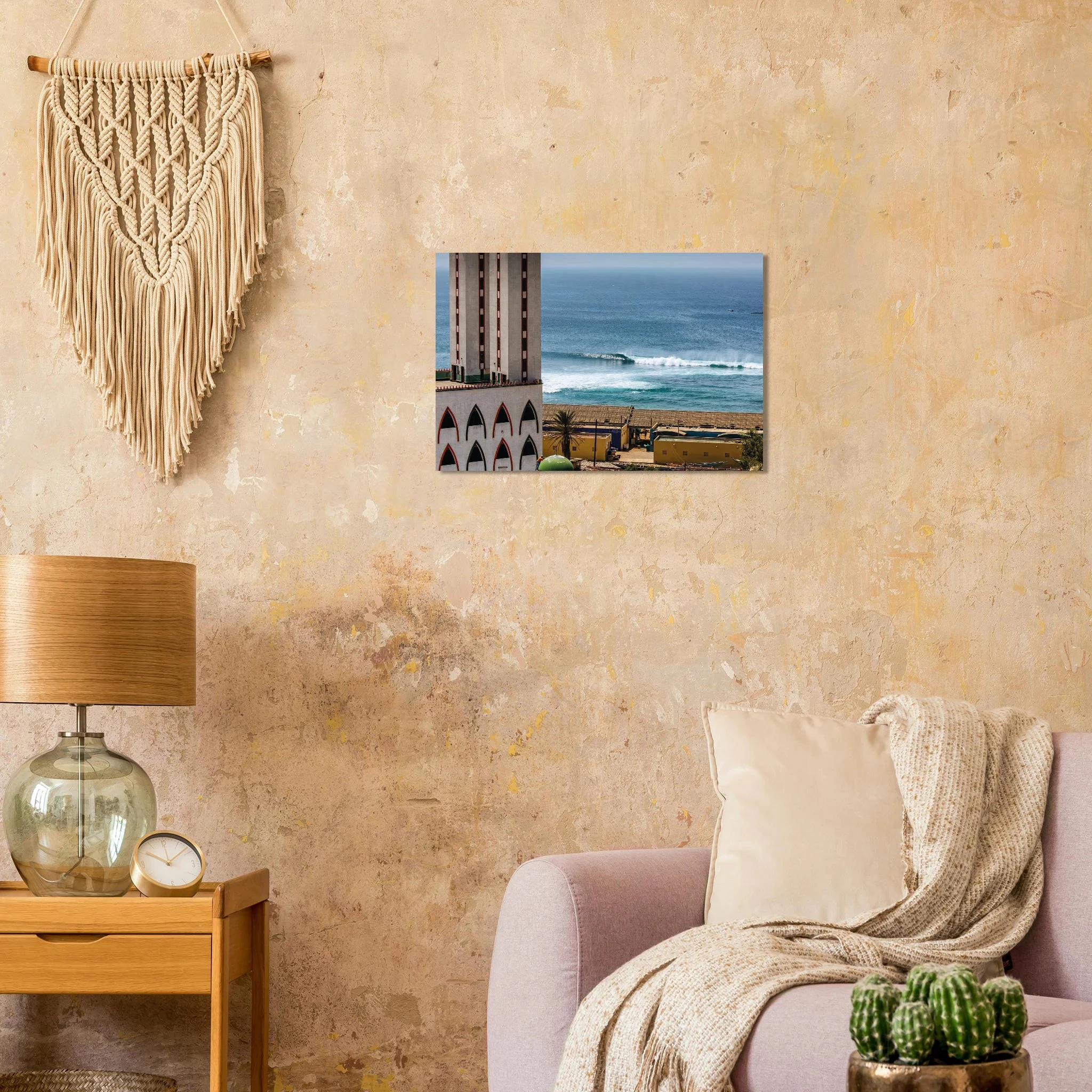 Saly, Senegal – Westafrikanische Küstenstadt an der Petite Côte mit Riffwellen und warmem Atlantik. Kunstdruck auf Alu-Dibond.