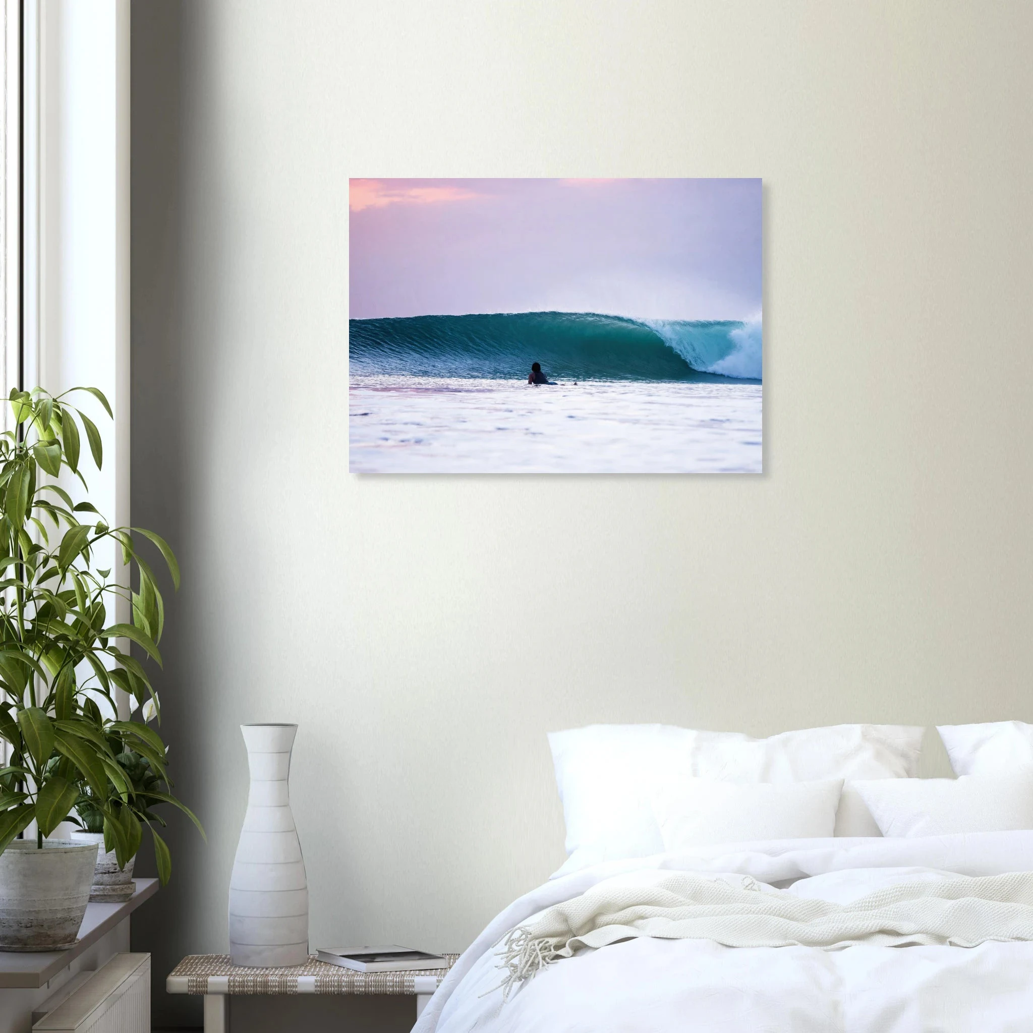 Kuta Beach, Bali (Indonesien) – Belebter Beachbreak im Süden Balis, klassischer Einsteiger-Spot mit weichen Wellen. Kunstdruck auf Alu-Dibond.