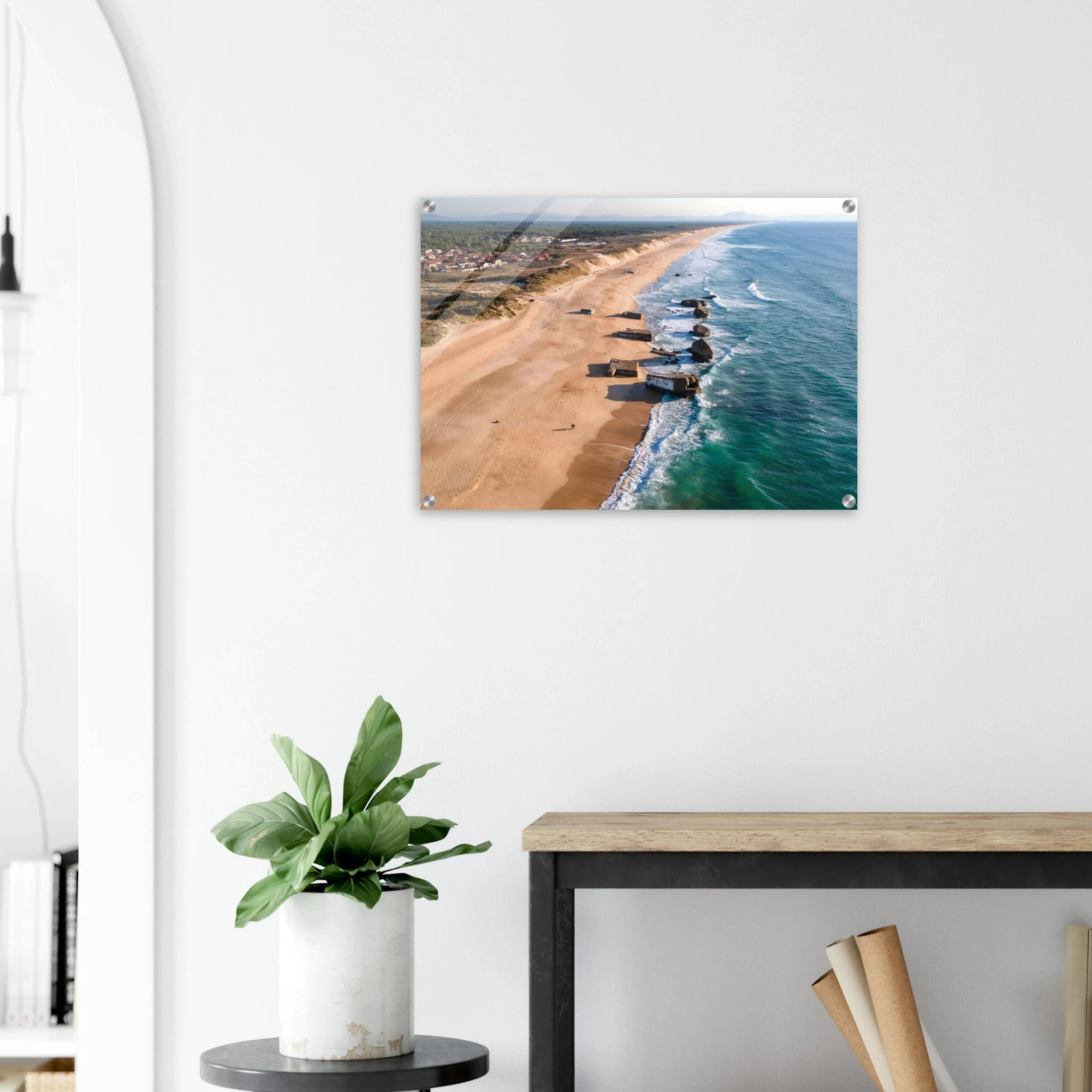 Capbreton, Frankreich – Hafenstadt an der französischen Atlantikküste mit Gouf-Canyon vor der Küste und kräftigen Beachbreaks. Kunstdruck auf Acrylglas.