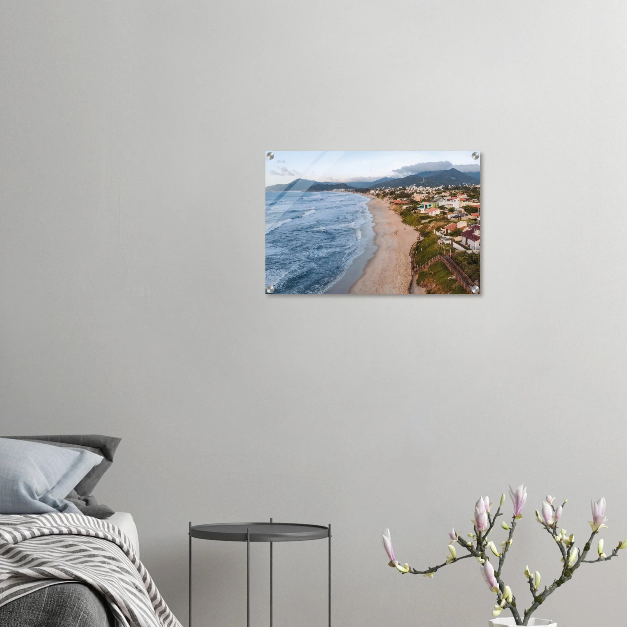 Florianópolis, Brasilien – Insel in Santa Catarina mit über 40 Stränden und Heimspot brasilianischer Pro-Surfer. Kunstdruck auf Acrylglas.