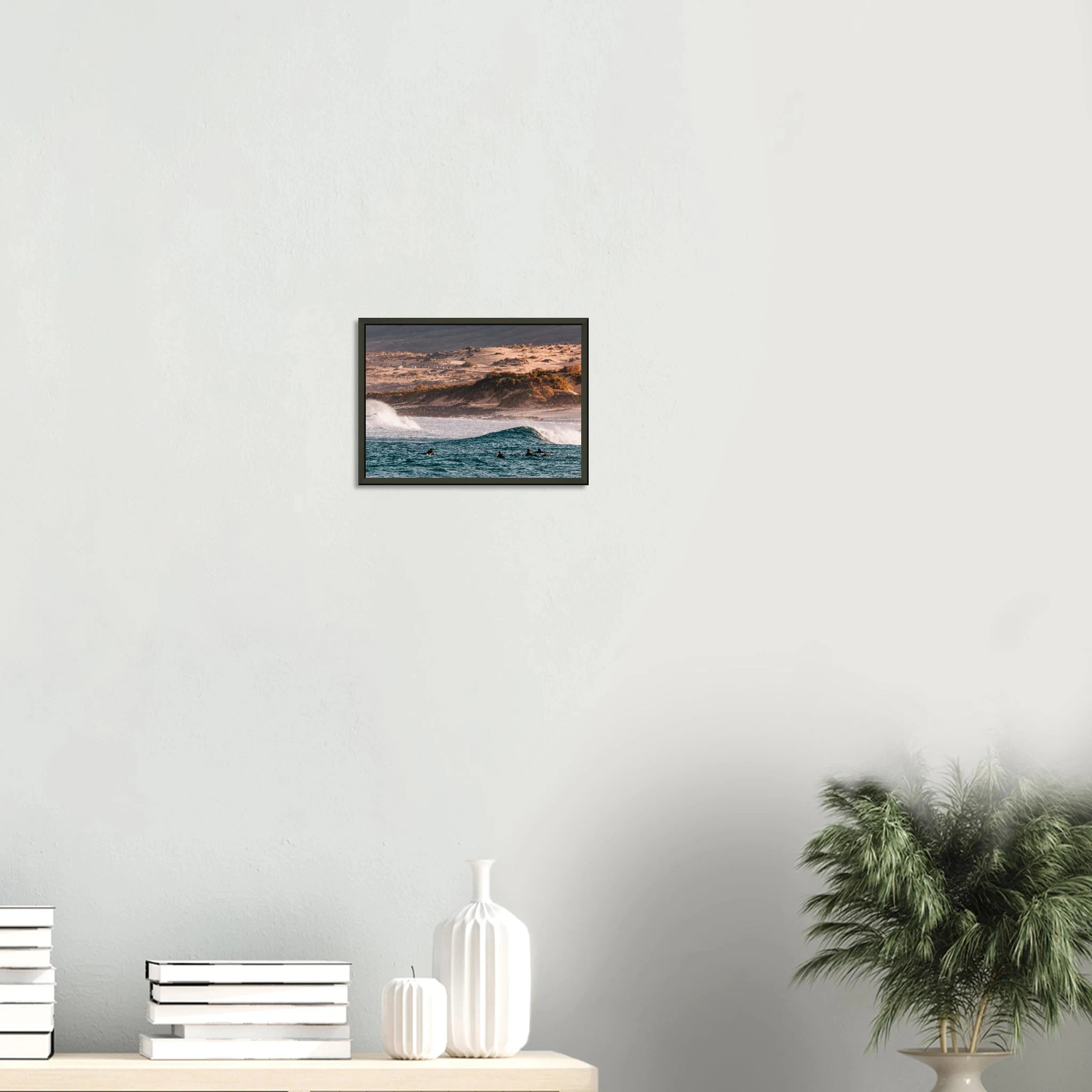 Fuerteventura, Spanien – Kanareninsel mit Vulkangestein-Reefbreaks im Norden und ganzjährig konstantem Atlantik-Swell. Poster im Metallrahmen.