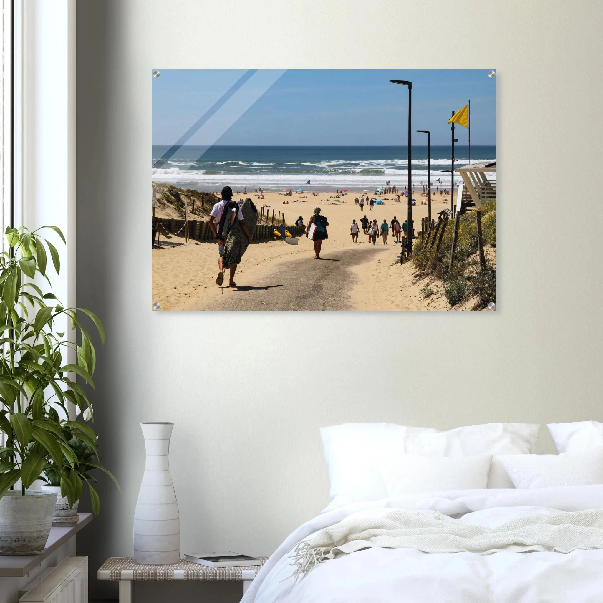 Moliets-et-Maa, Frankreich – Ruhiger Pinienwald-Strand in den Landes mit beständigem Atlantik-Swell für alle Levels. Kunstdruck auf Acrylglas.