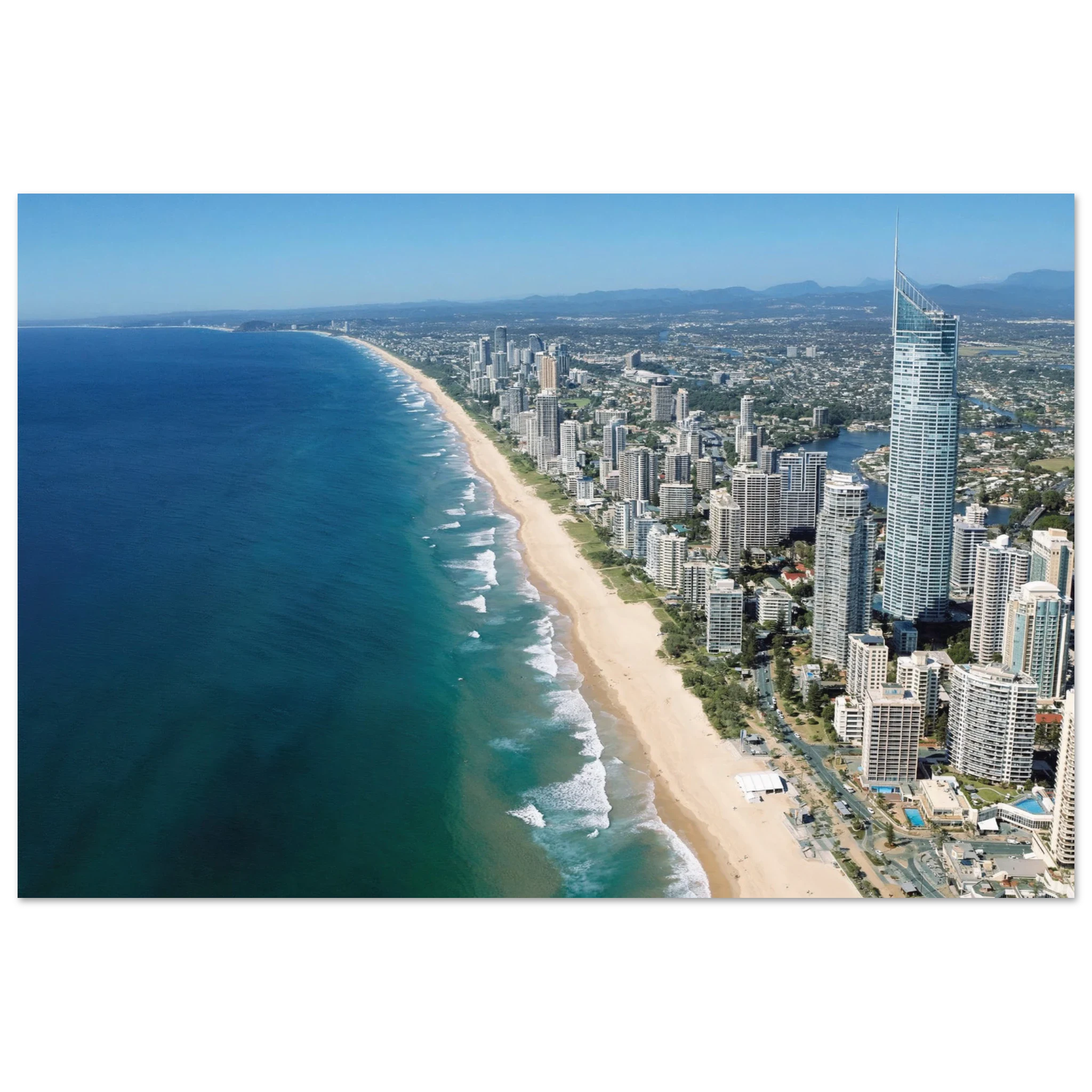 Gold Coast, Australien – Queensland-Küste mit Superbank Pointbreaks wie Snapper Rocks und Kirra. Kunstdruck auf Alu-Dibond.