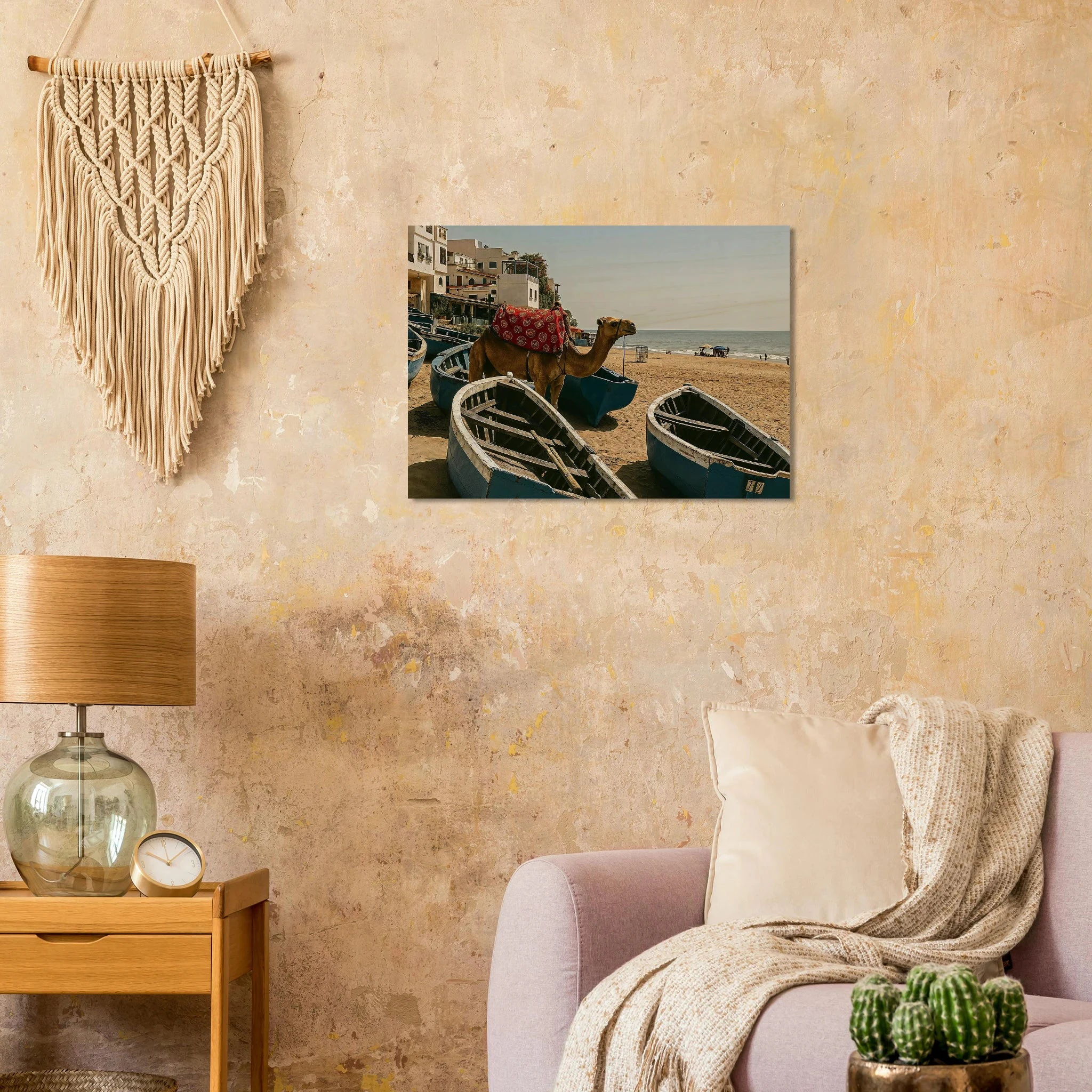 Taghazout, Marokko – Marokkanisches Surferdorf nördlich von Agadir mit Pointbreaks wie Anchor Point und Killer Point. Kunstdruck auf Holz.
