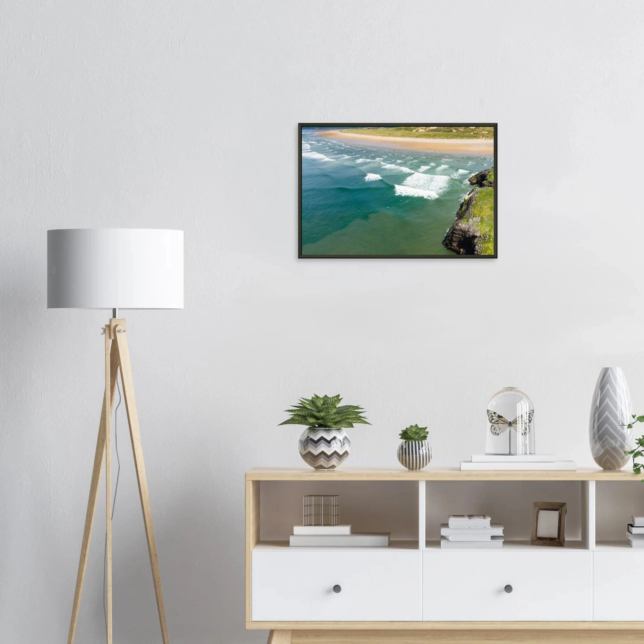 Bundoran, Irland – Atlantik-Surfspot in der Grafschaft Donegal mit Reefbreak The Peak und kaltem Wasser. Poster im Metallrahmen.